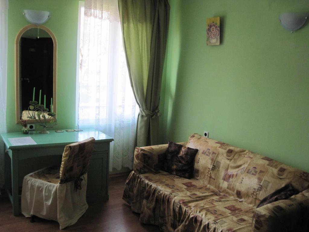 Hadjibulevata Guest House Kovachevtsi Chambre photo